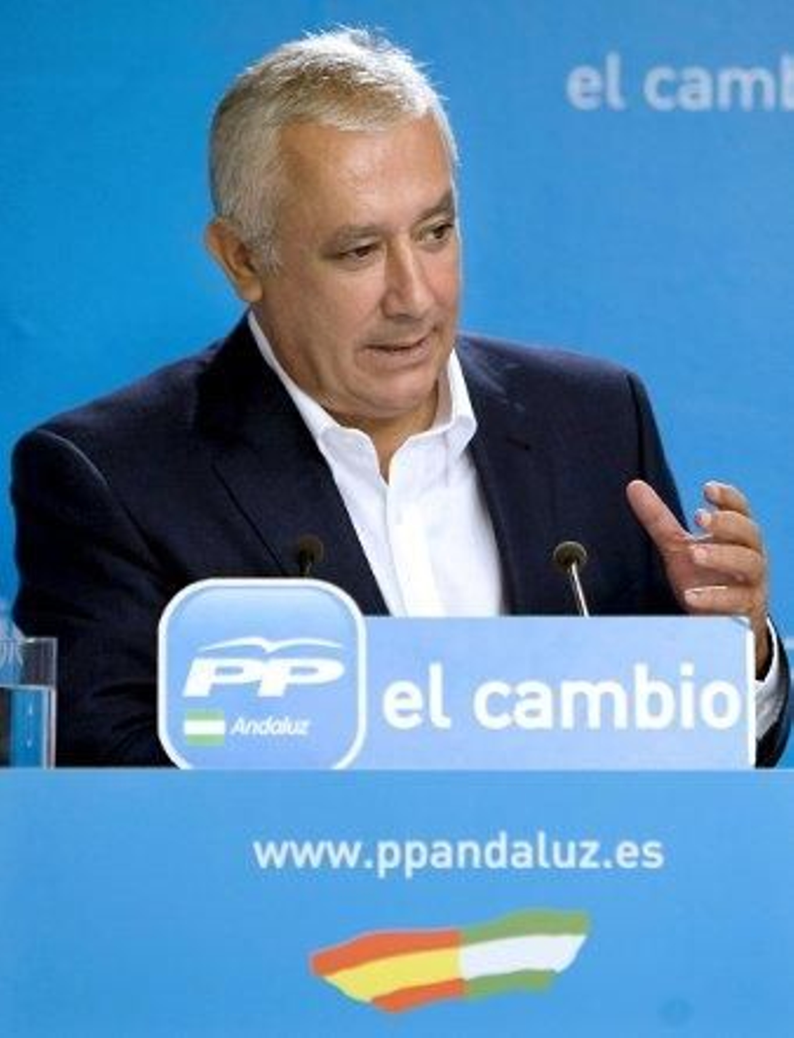 Hacienda atribuye a "un error informático" el incidente con Arenas