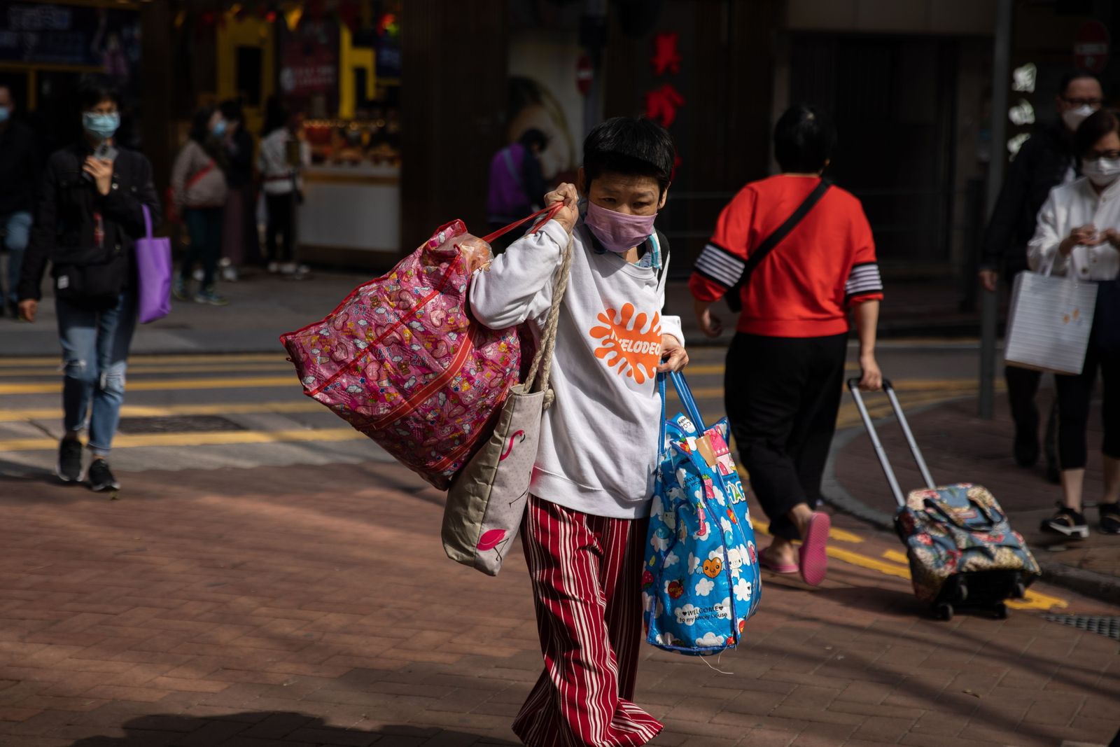 Una mujer china en Hong Kong.