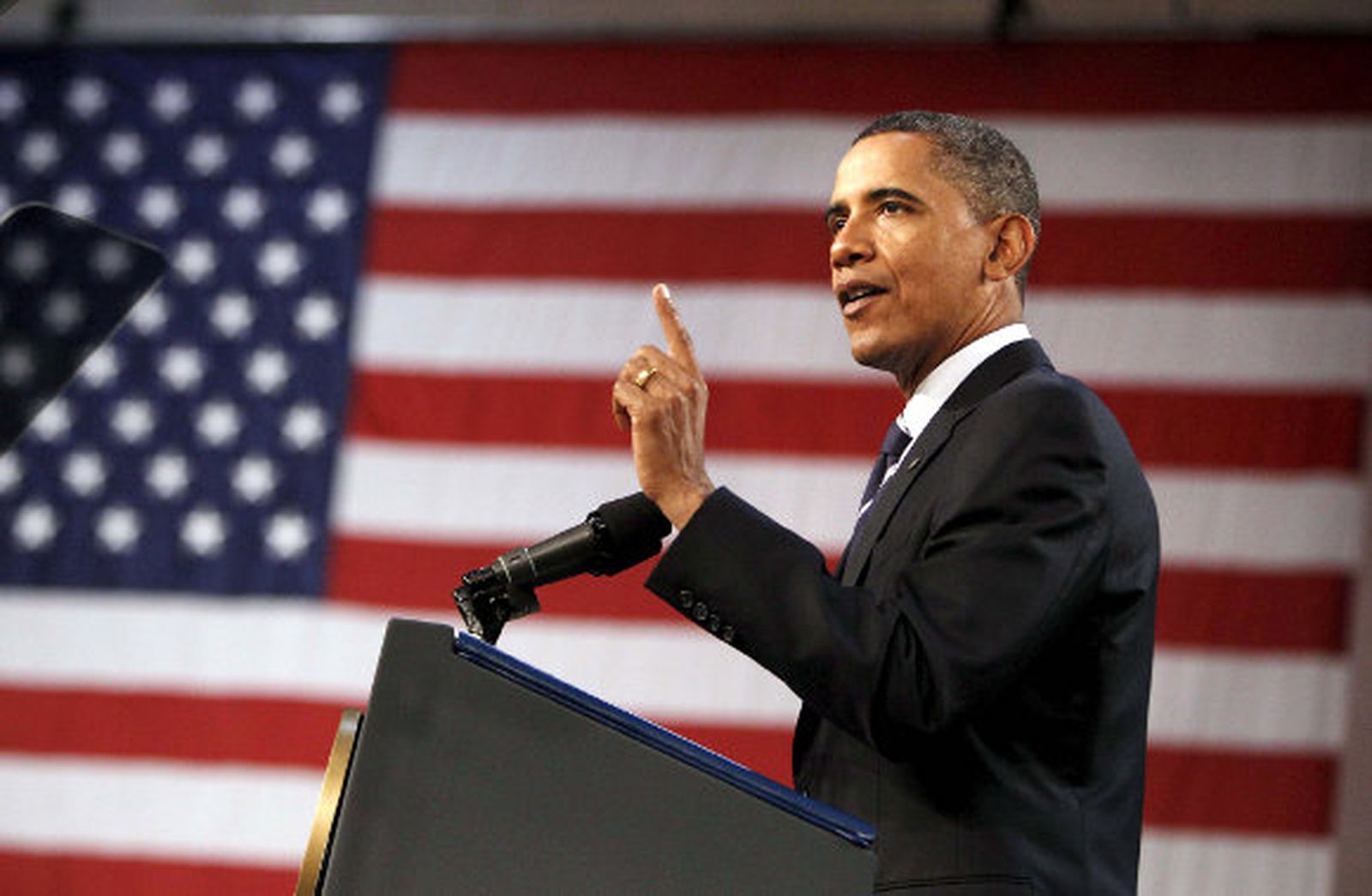 Obama rechaza a los que "tratan de dividir a EEUU" en el aniversario del 11-S