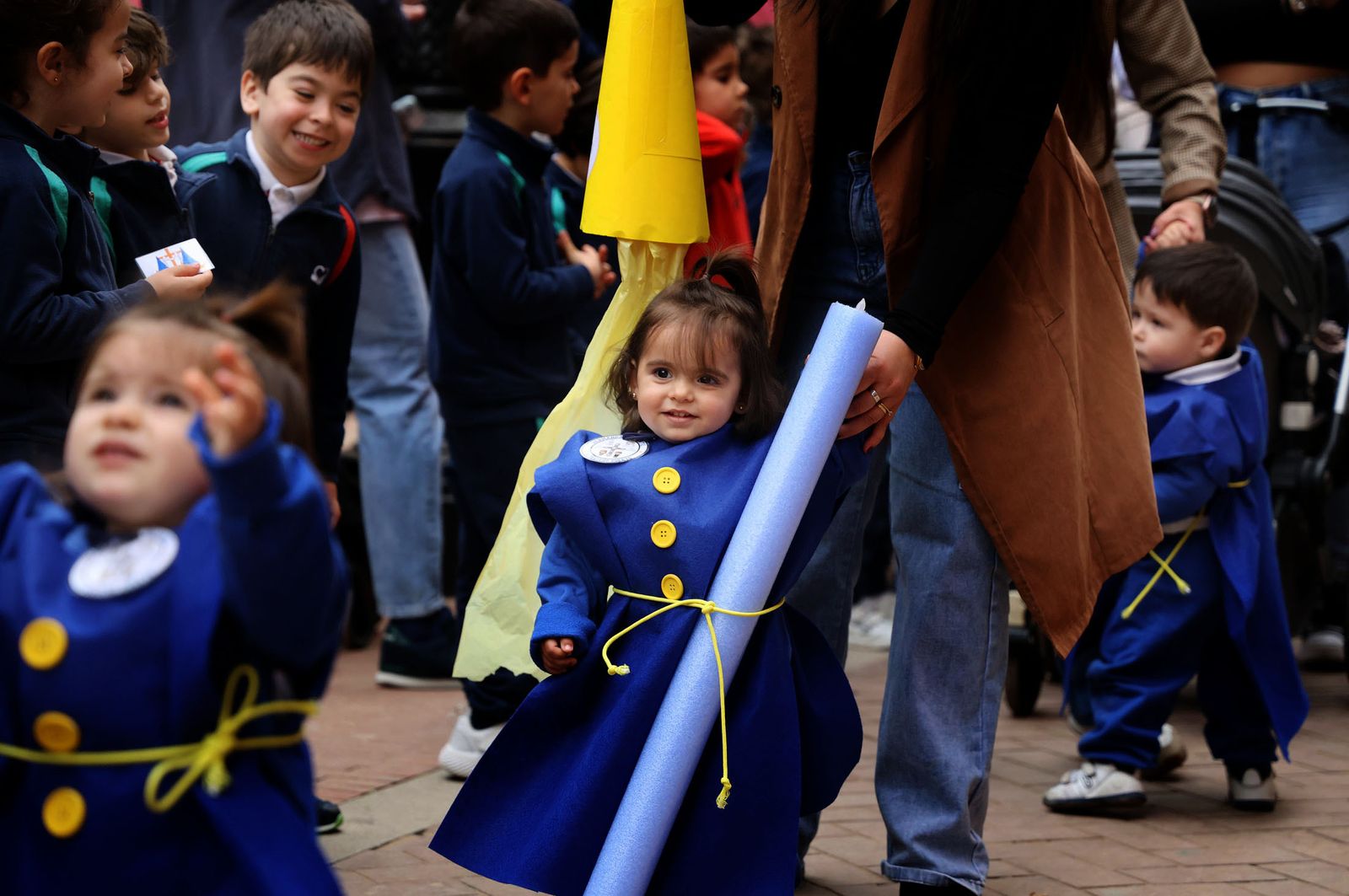 Imágenes de la procesión de la 'Escuela Infantil Mi Pequeño Puerto'