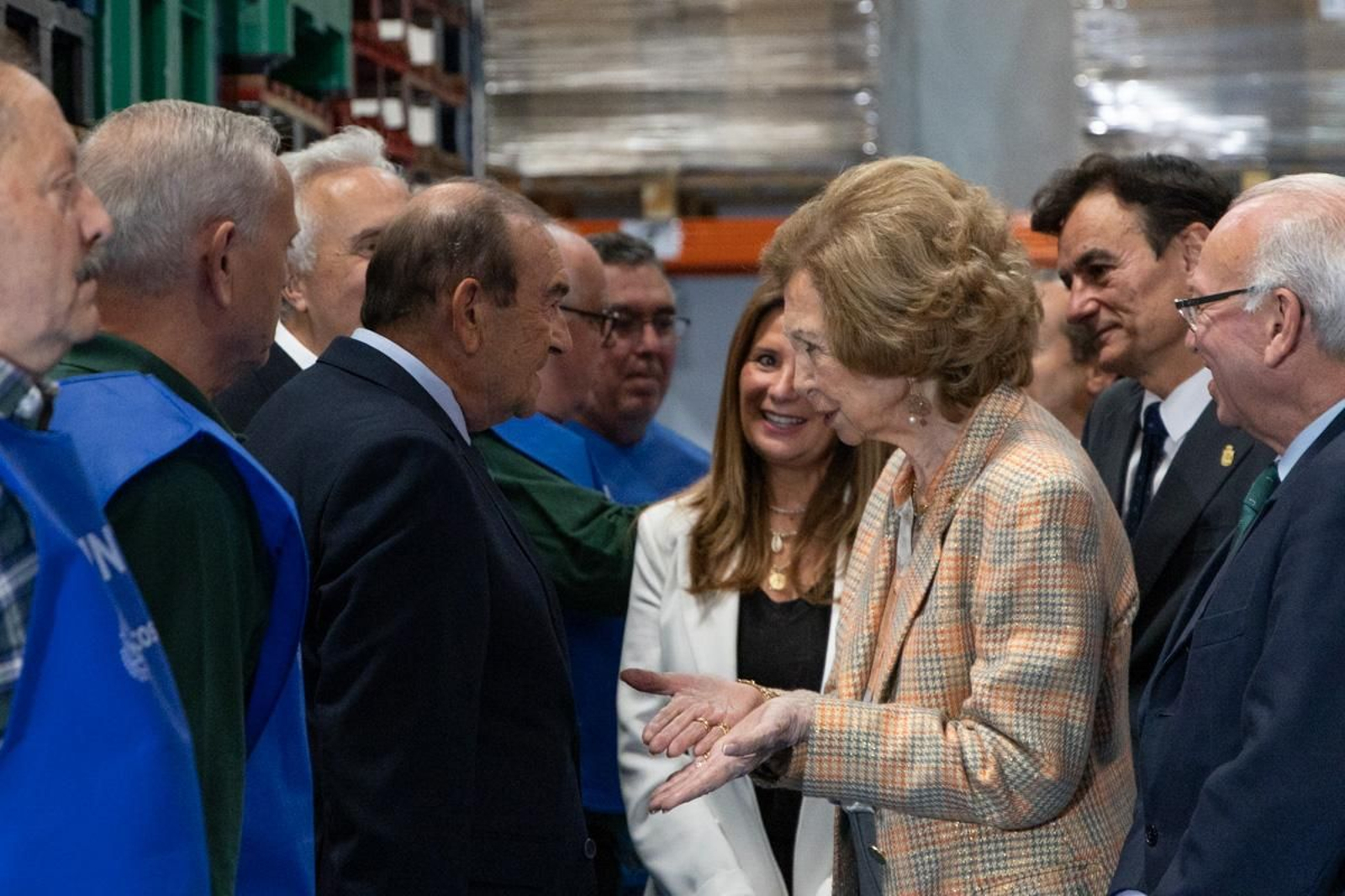 Visita de la Reina Sofía a las instalaciones del Banco de España, en imágenes