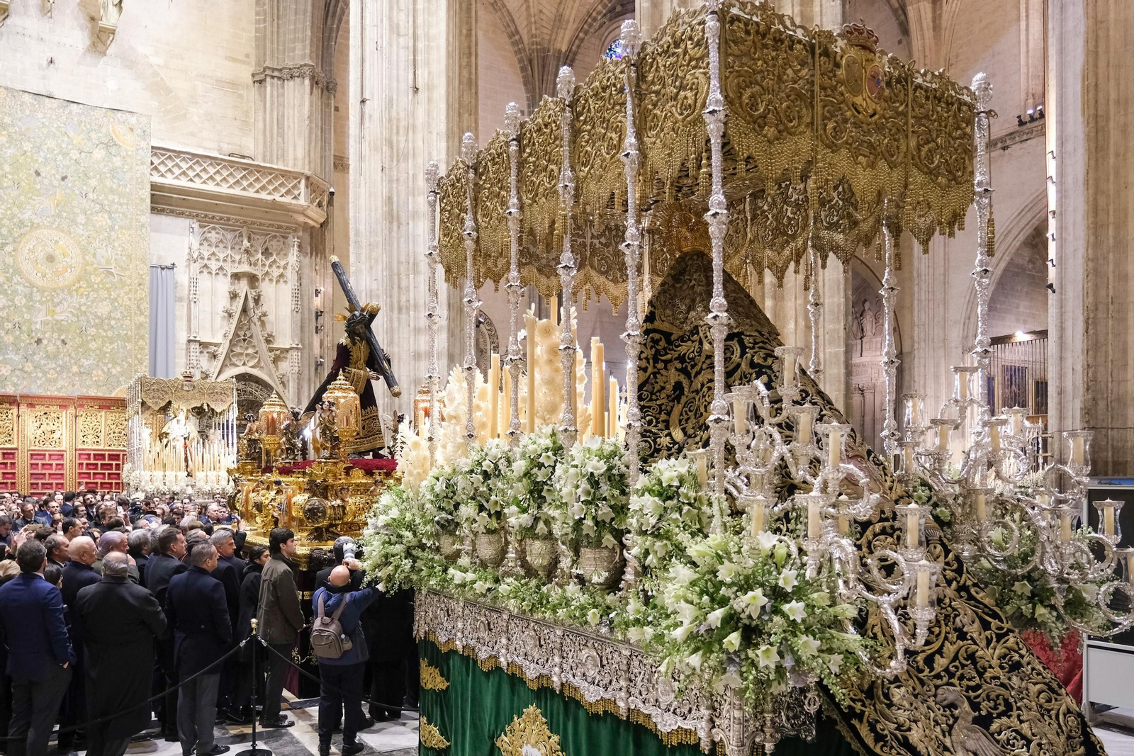 Imágenes del traslado del Gran Poder a la Catedral