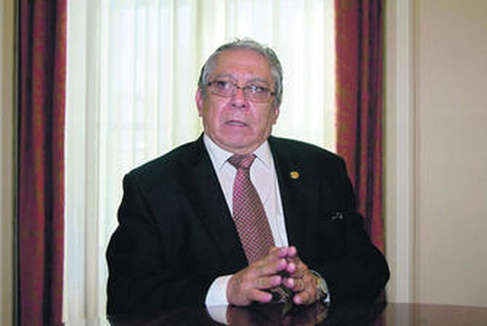 "Maradona dice que Mágico ha sido el mejor"39 21