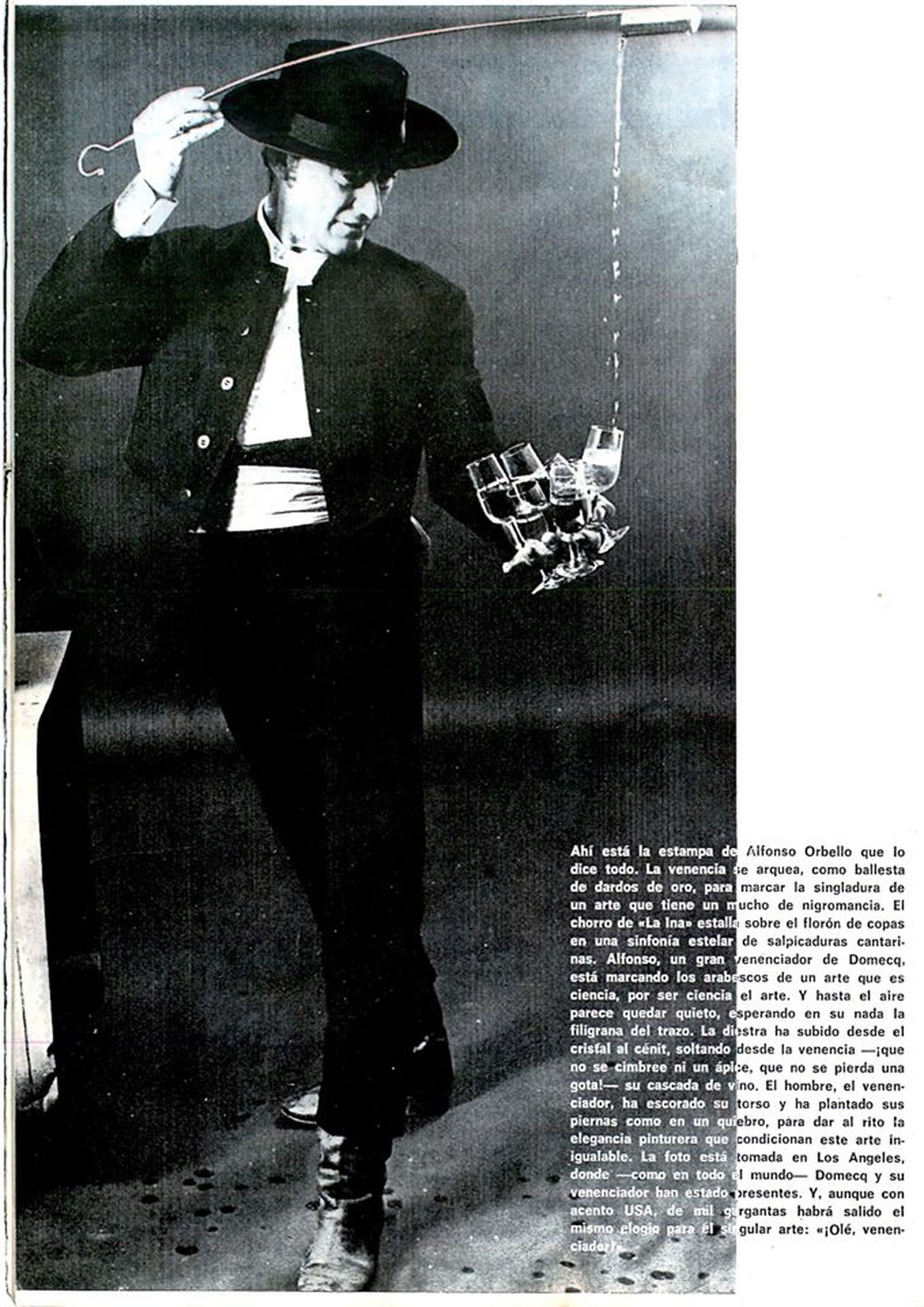 La figura esbelta y elegante de Alfonso Orbello, venenciador de Domecq.