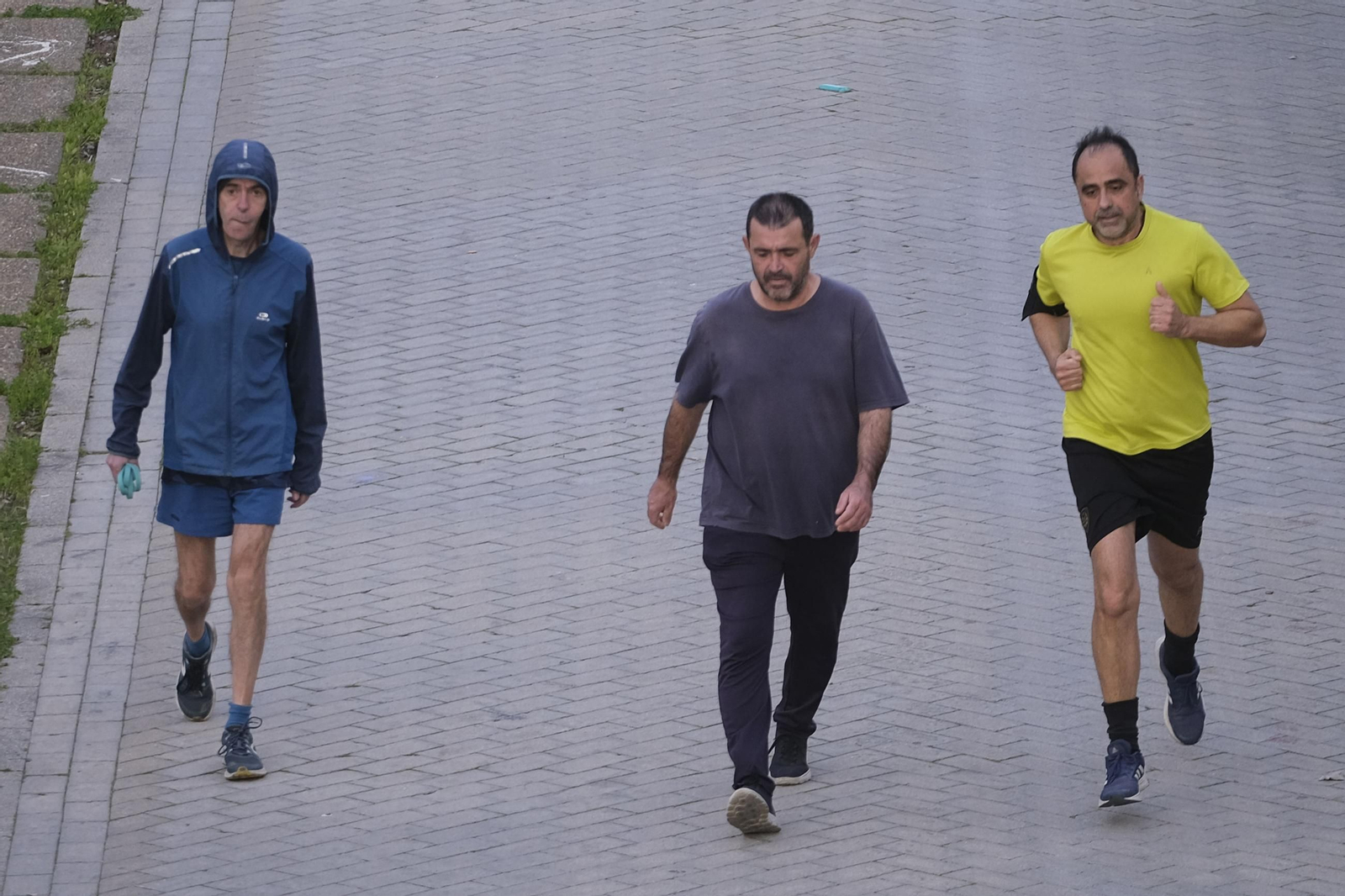 La víspera del maratón de Sevilla en fotos