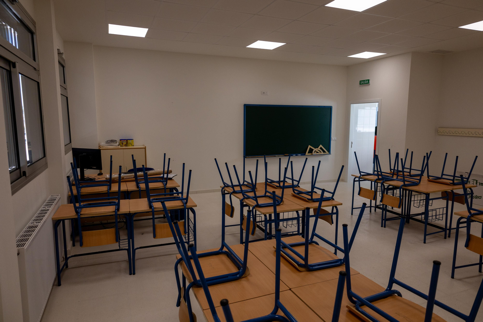 Un recorrido en imágenes por el interior del nuevo colegio del Ensanche Sur en Huelva