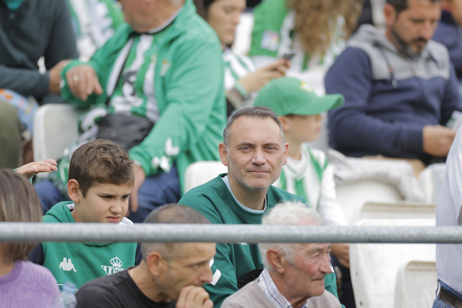 Búscate en las fotos del Betis-Mallorca