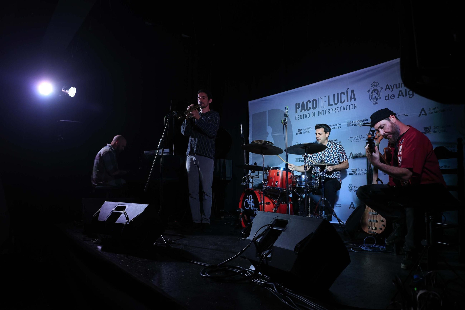 Fotos del concierto de Javier Ruibal en Algeciras