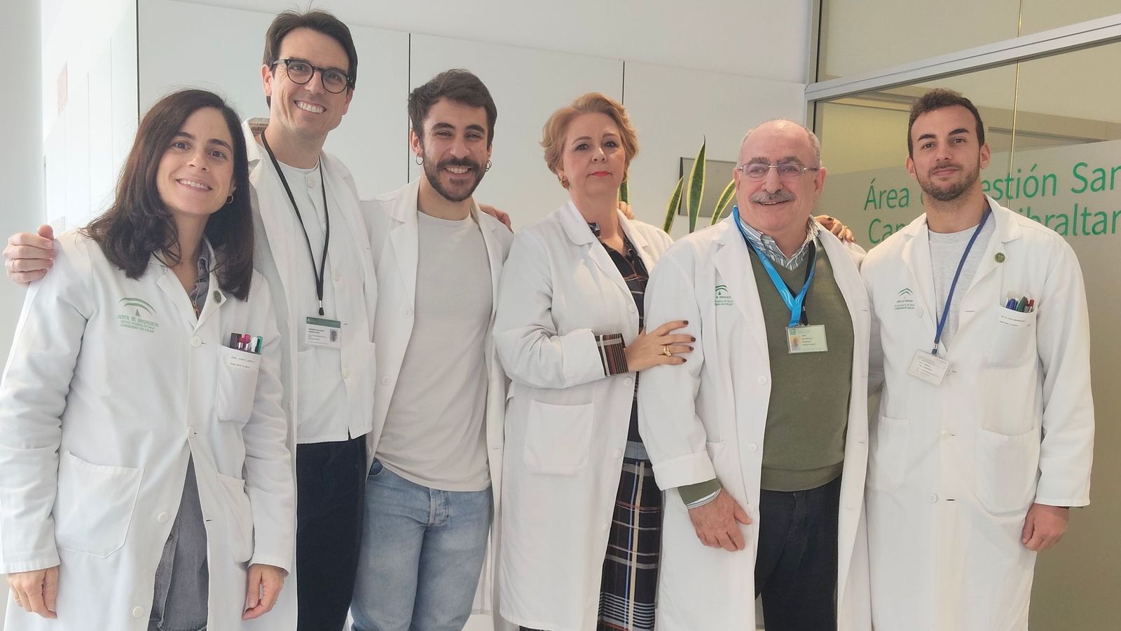 La Comisión de Salud Renal del Área Campo de Gibraltar Este, un grupo multidisciplinar integrado por profesionales de Análisis Clínicos, Atención Primaria, Nefrología y Medicina Interna.