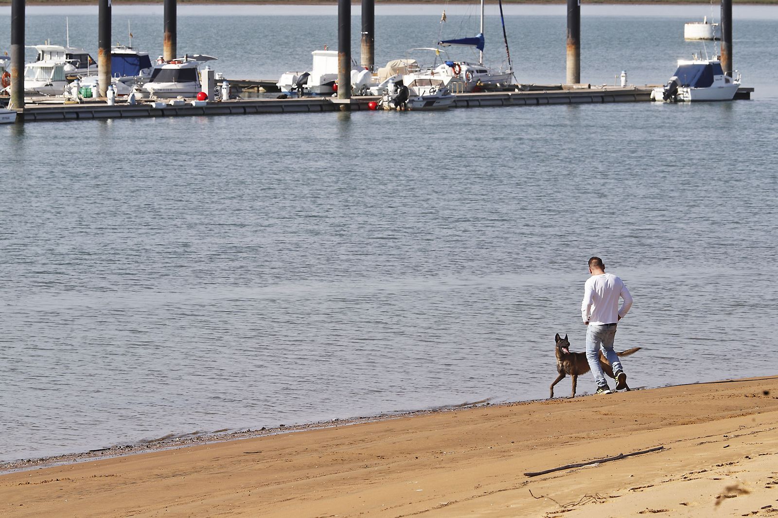 Las imágenes más destacadas del domingo 3 de diciembre en Huelva