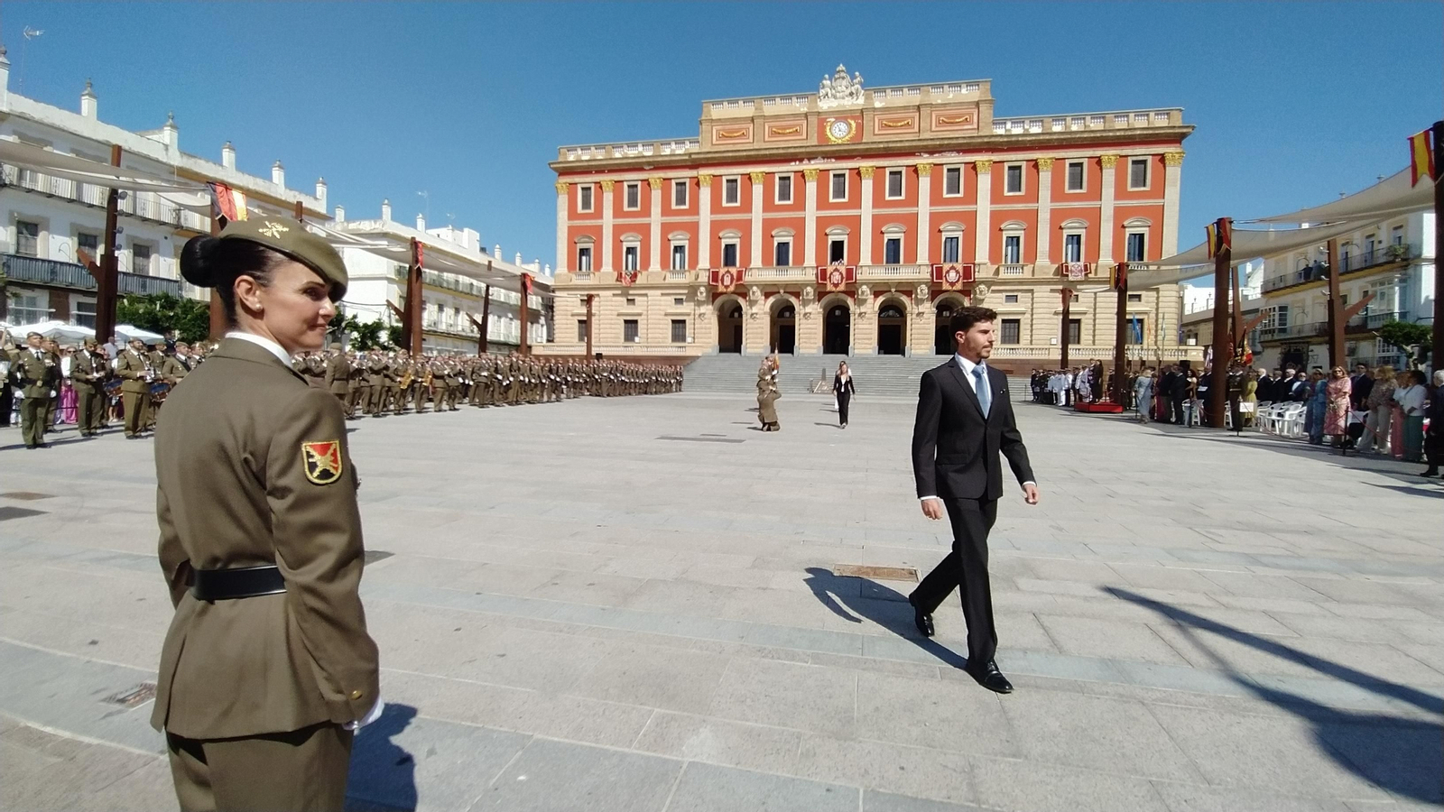 Las imágenes de la jura de bandera celebrada en San Fernando