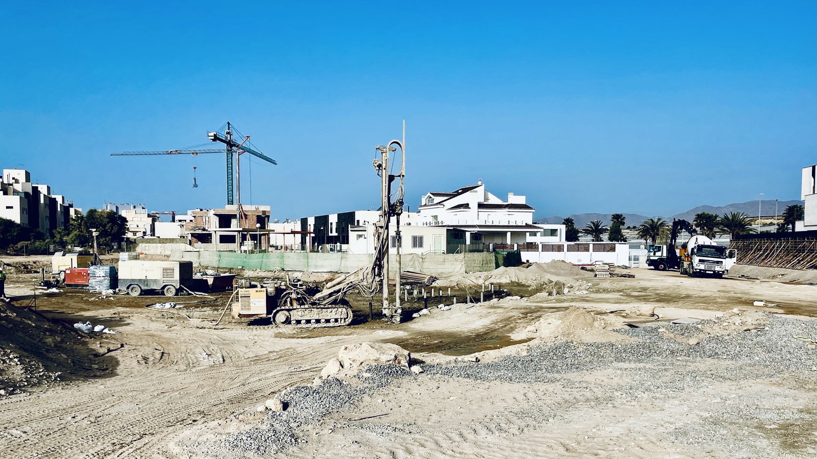 El área del centro tiene una superficie de 9.600 metros cuadrados.