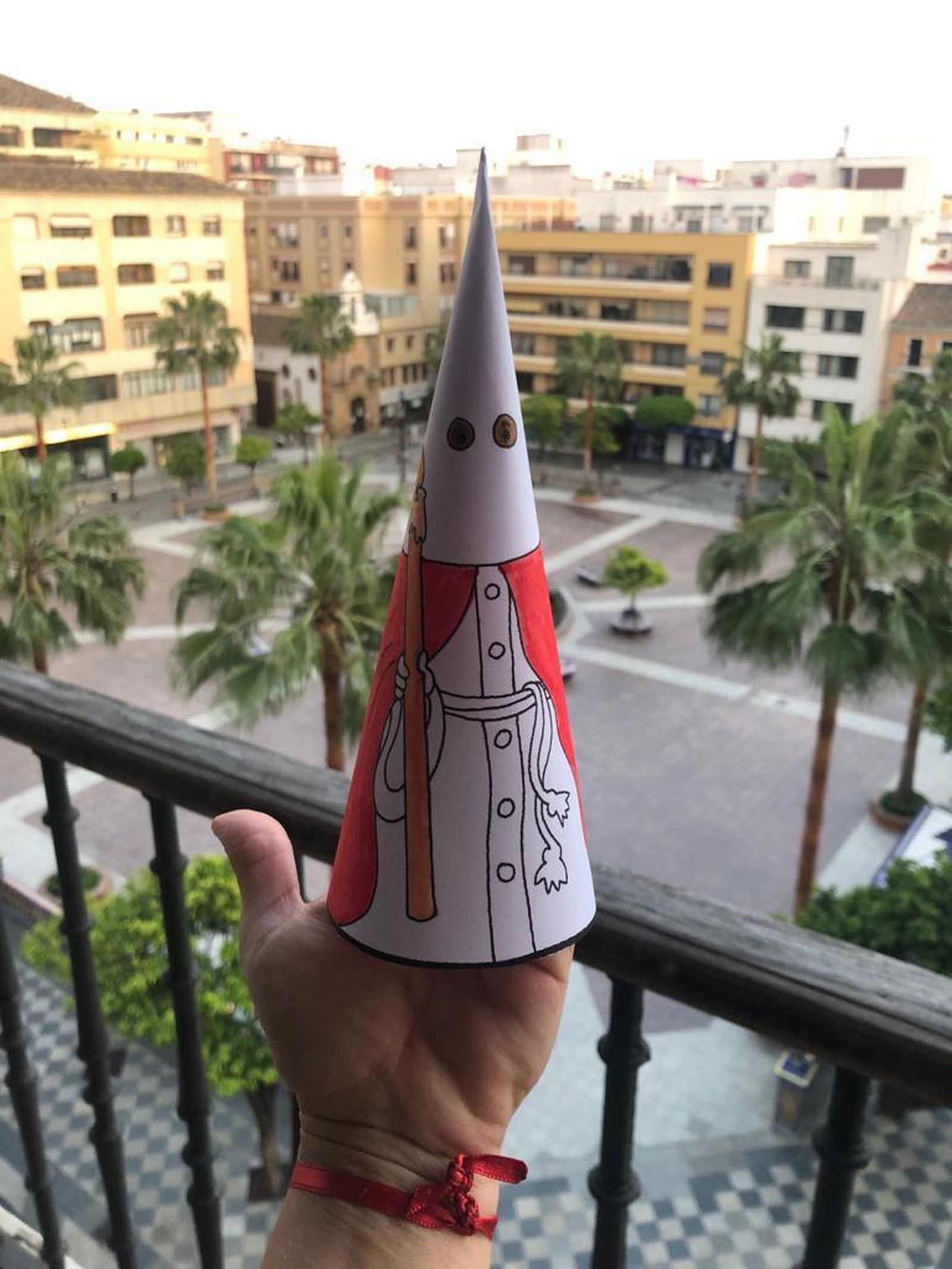 Un penitente de papel.