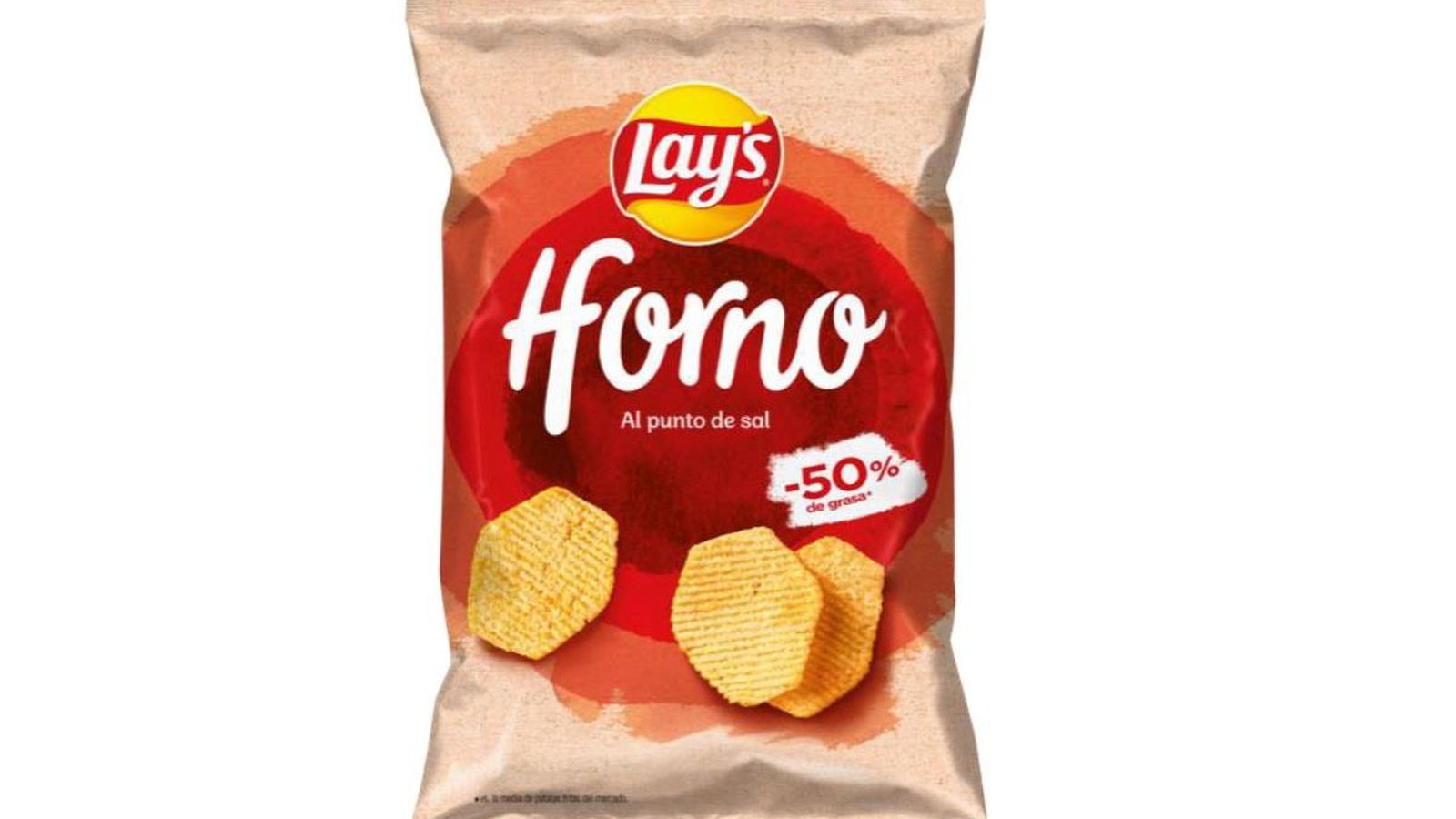 Paquete de patatas fritas Lay's al horno al punto de sal