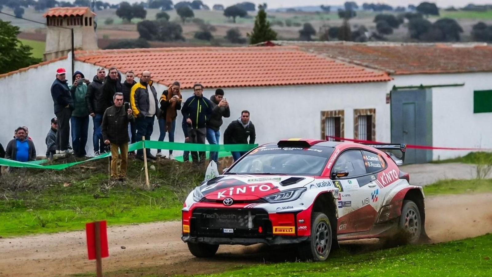 El piloto Ángel Cachón, en uno de los tramos del Rallye Ciudad de Pozoblanco 2024. El piloto Ángel Cachón, en uno de los tramos del Rallye Ciudad de Pozoblanco 2024.