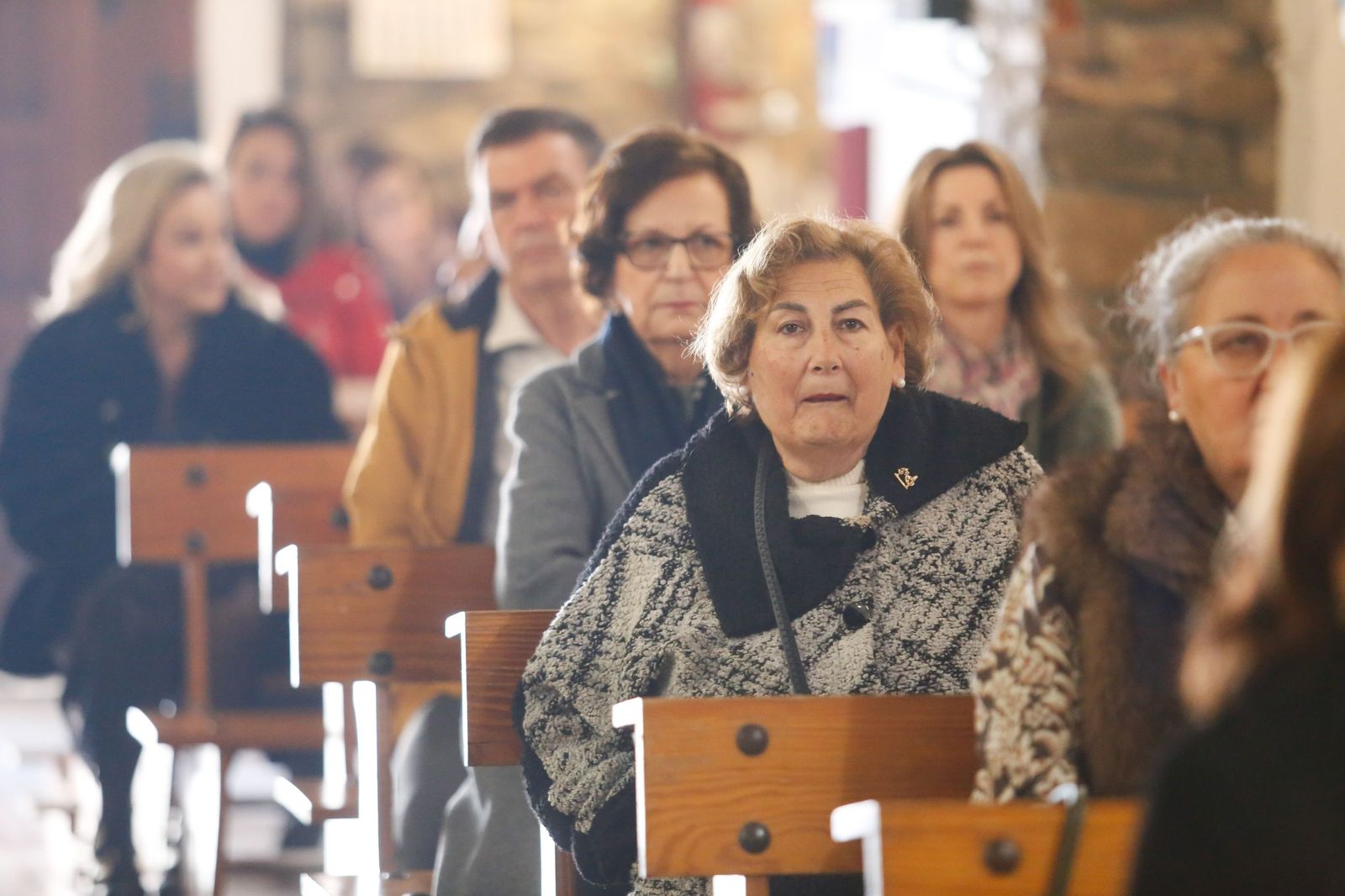 Las fotografías de la presentación del cartel de Valentín Rivera para la tertulia cofrade La Levantá