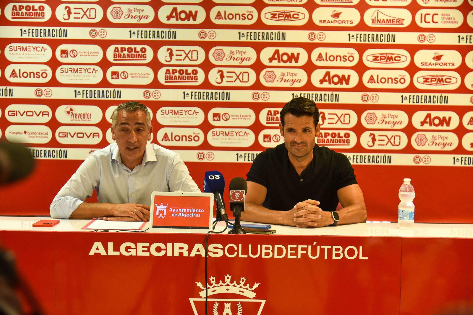 Las fotos de la presentación de Lolo Escobar como entrenador del Algeciras CF