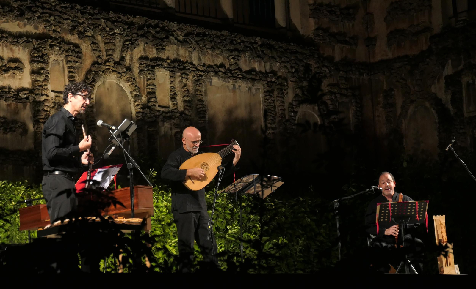 Pascual, Soriano y Barea en el Alcázar