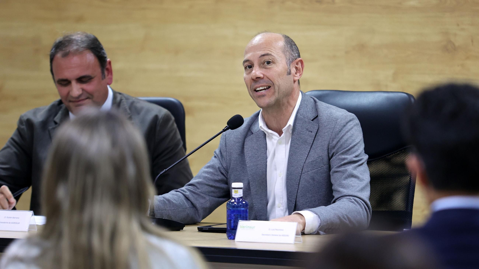 Imágenes de la jornada 'La aportación de Verinsur a la economía circular'