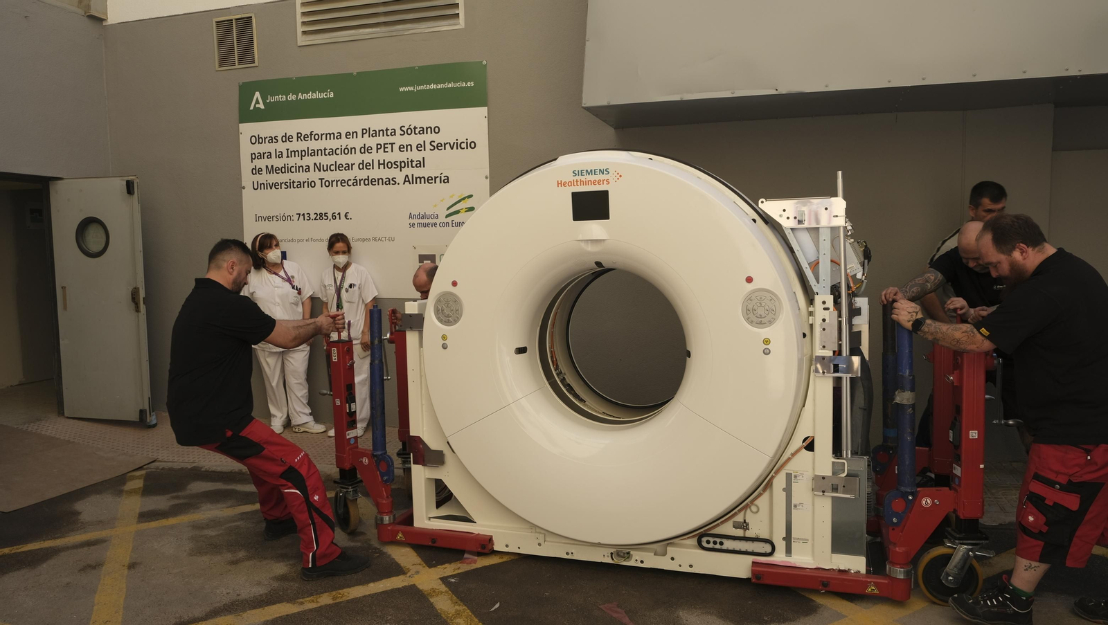 Instalación del nuevo PET-TAC en el Hospital Universitario Torrecárdenas