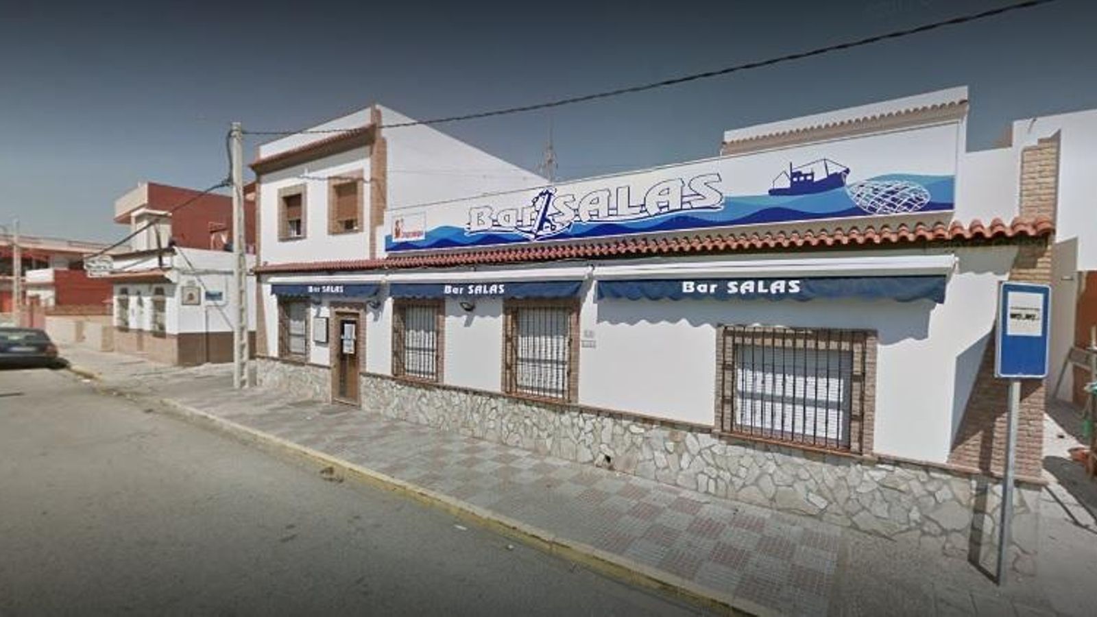 Fachada del bar Salas
