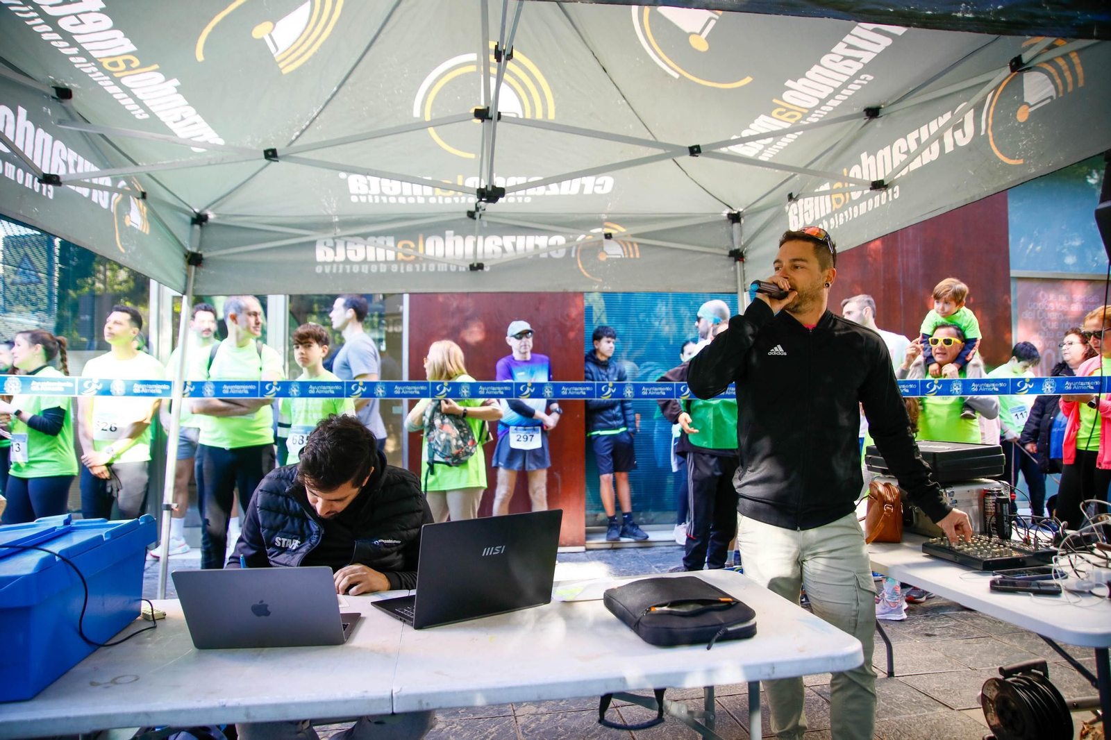 Imágenes de la Carrera contra el Cáncer de Almería