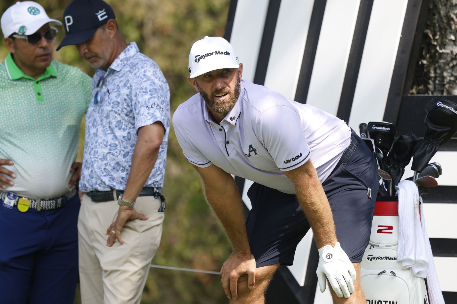 Marcos Alonso y Morata atraen las miradas durante el pro-am del LIV de Valderrama
