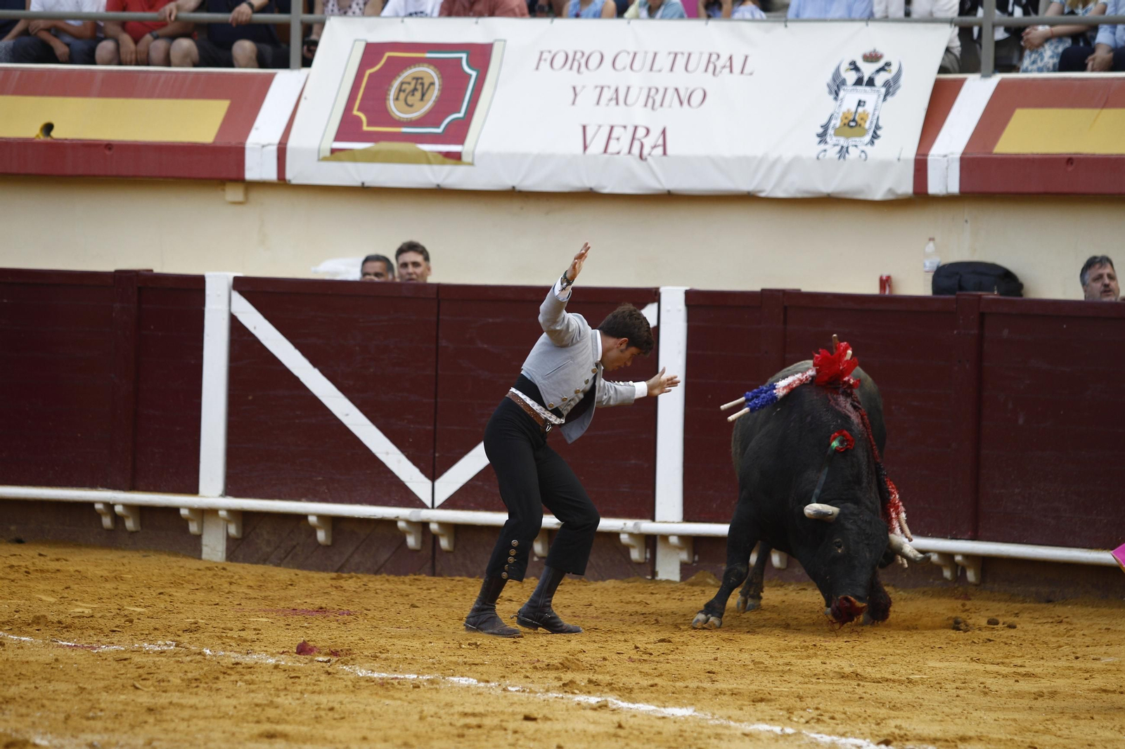 Corrida de toros en Vera, en imágenes
