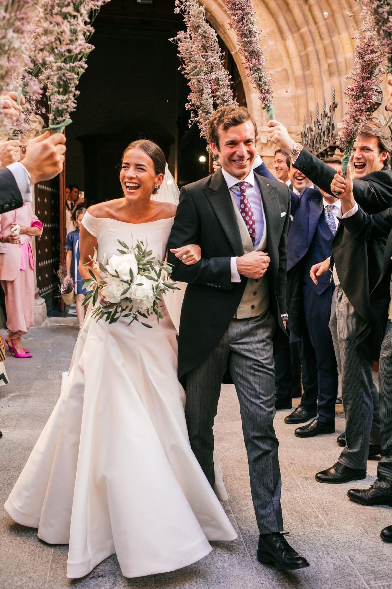 Las fotos de la boda de Joaquín Astolfi y Alba Valenzuela en Sevilla