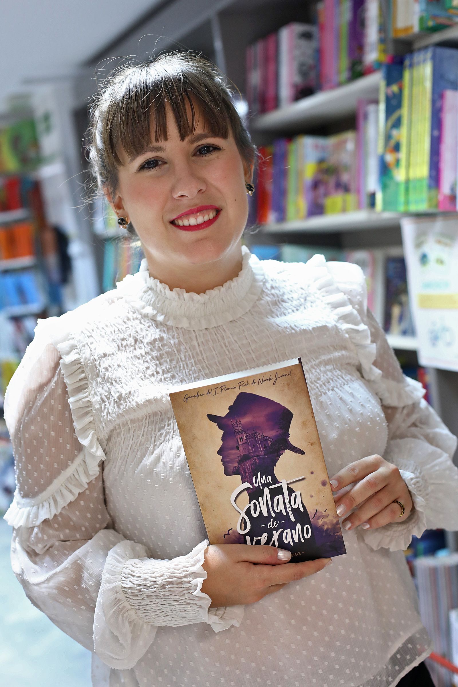 Belén Martínez en Las Libreras, antes de la presentación de su obra