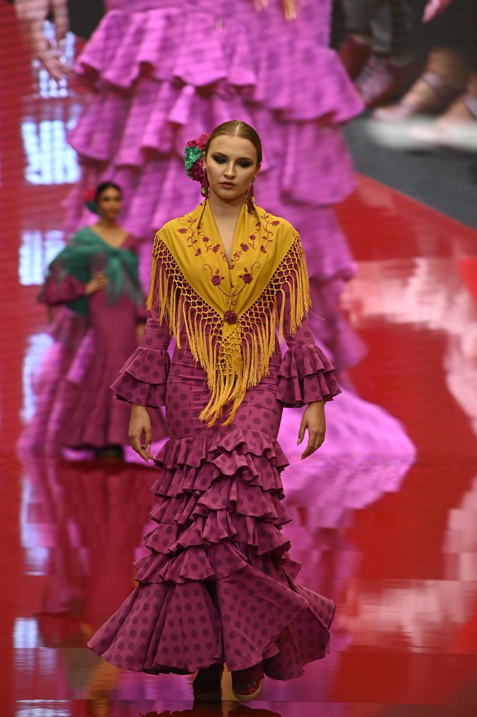 Huelva Flamenca 2025: Desfile de Micaela Villa