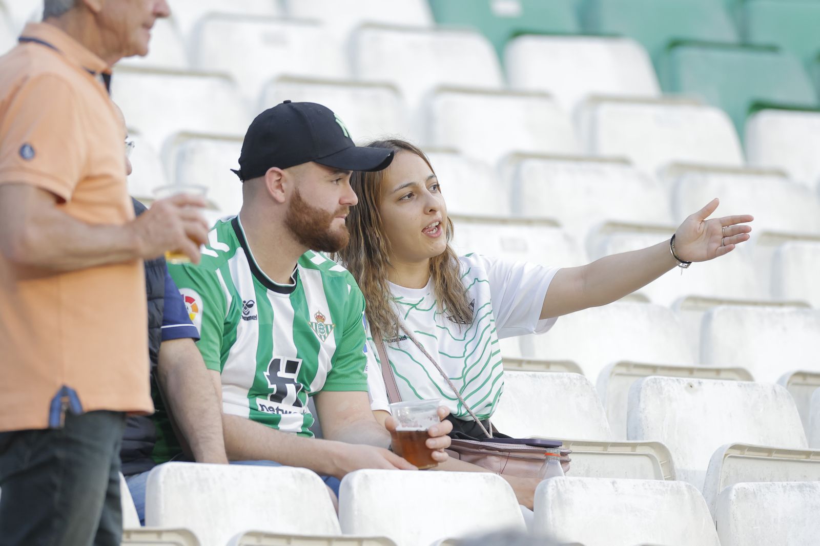 Búscate en las fotos de Betis-Getafe