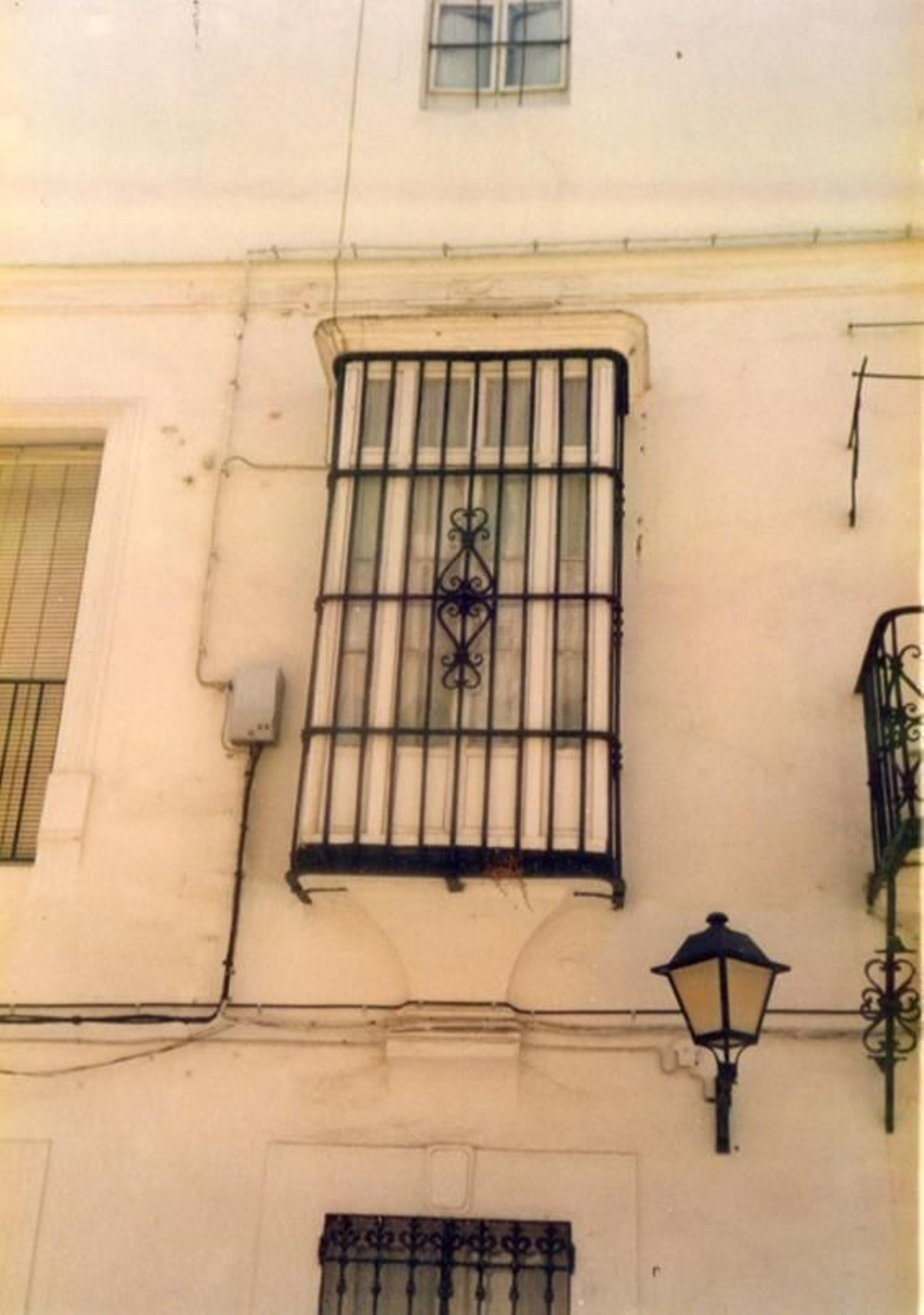 El número 11 de la calle Ventura Morón.