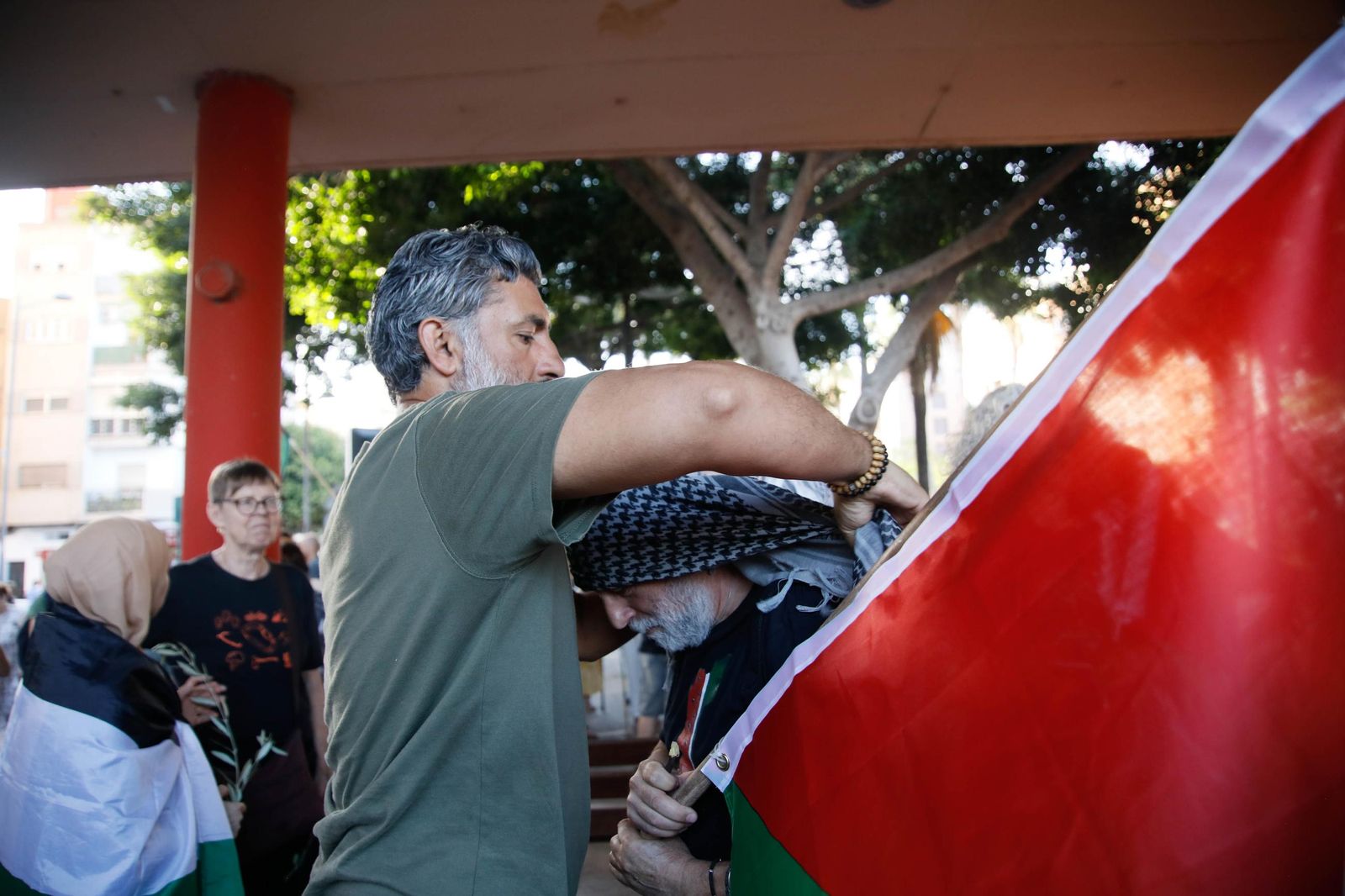 Imágenes de la manifestación en Almería por el genocidio en Palestina