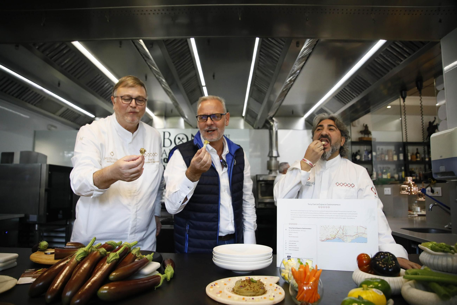 Las imágenes de una nueva variedad de berenjena en Almería