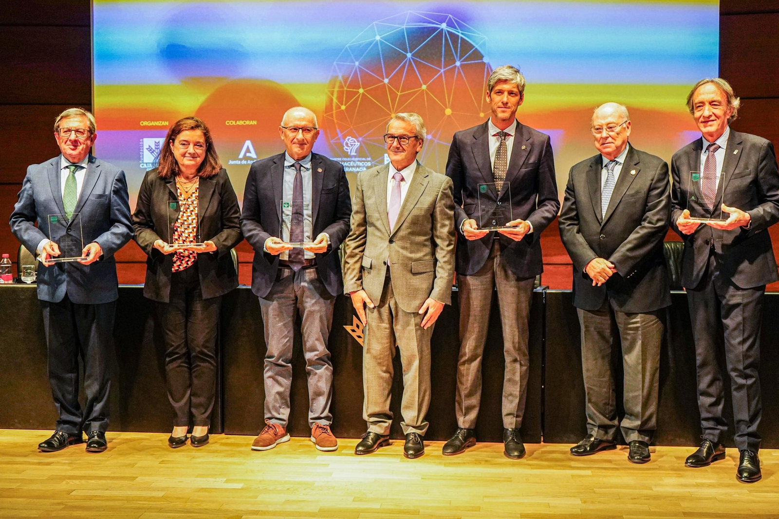 Galería | Así ha sido galardonada Mercedes Ricote con el premio Ciencias de la Salud Fundación Caja Rural Granada