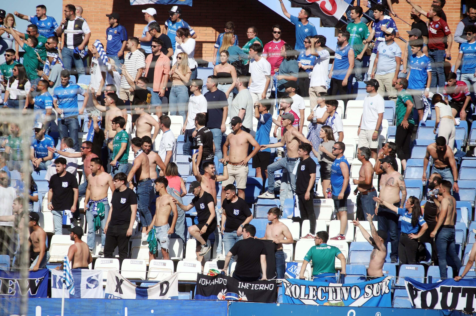 Imágenes del ambiente en el Recre-Jerez