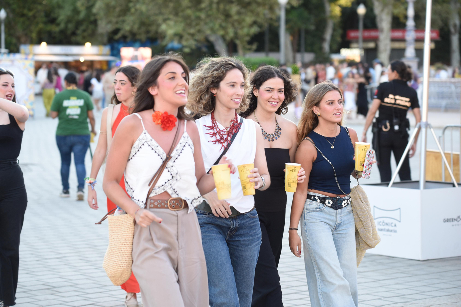 Búscate en el concierto de Danna Paola en Icónica Sevilla Fest 2024