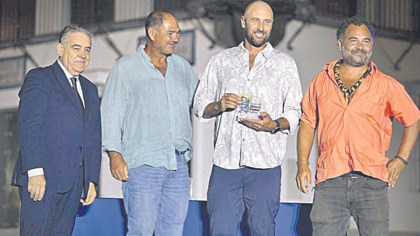 Francisco Bella junto a José Marco Martínez, Jesús Chaves y Ramón Fernández.