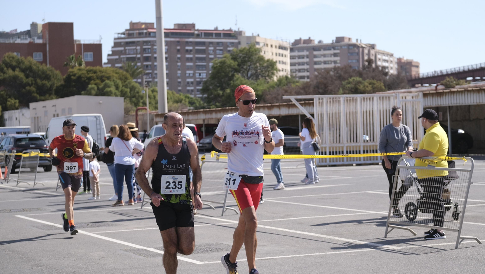Imágenes de la Carrera del Puerto de Almería 2023