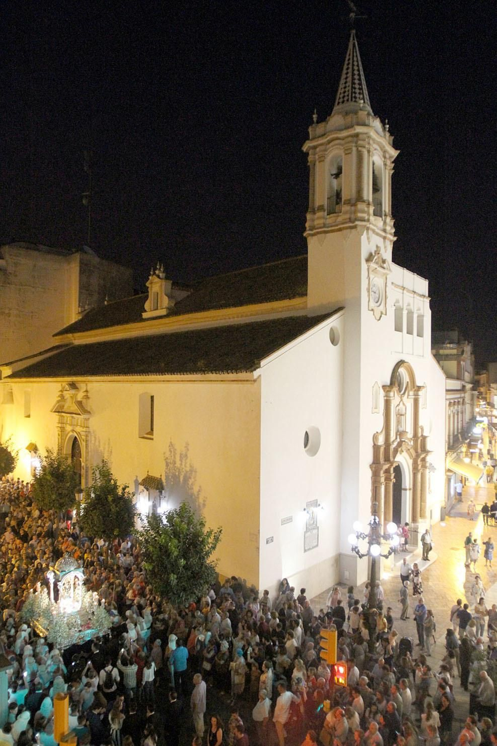 Procesión solemne de la Virgen de la Cinta.