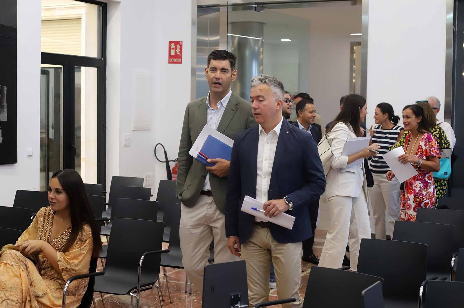 Imágenes del pleno extraordinario celebrado en la Diputación de Huelva