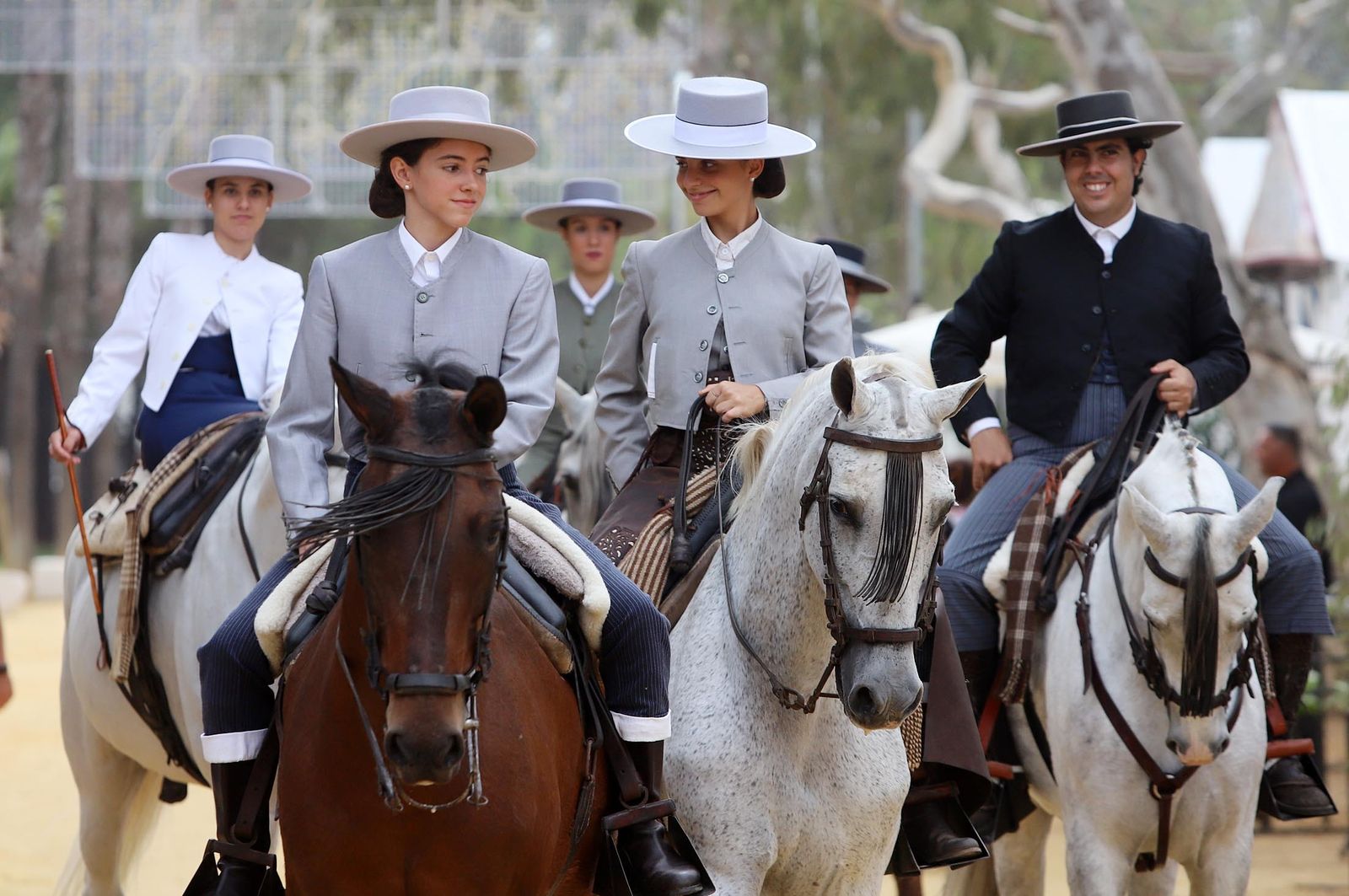 Feria del Caballo 2023: Imágenes del ambiente en la tarde del sábado