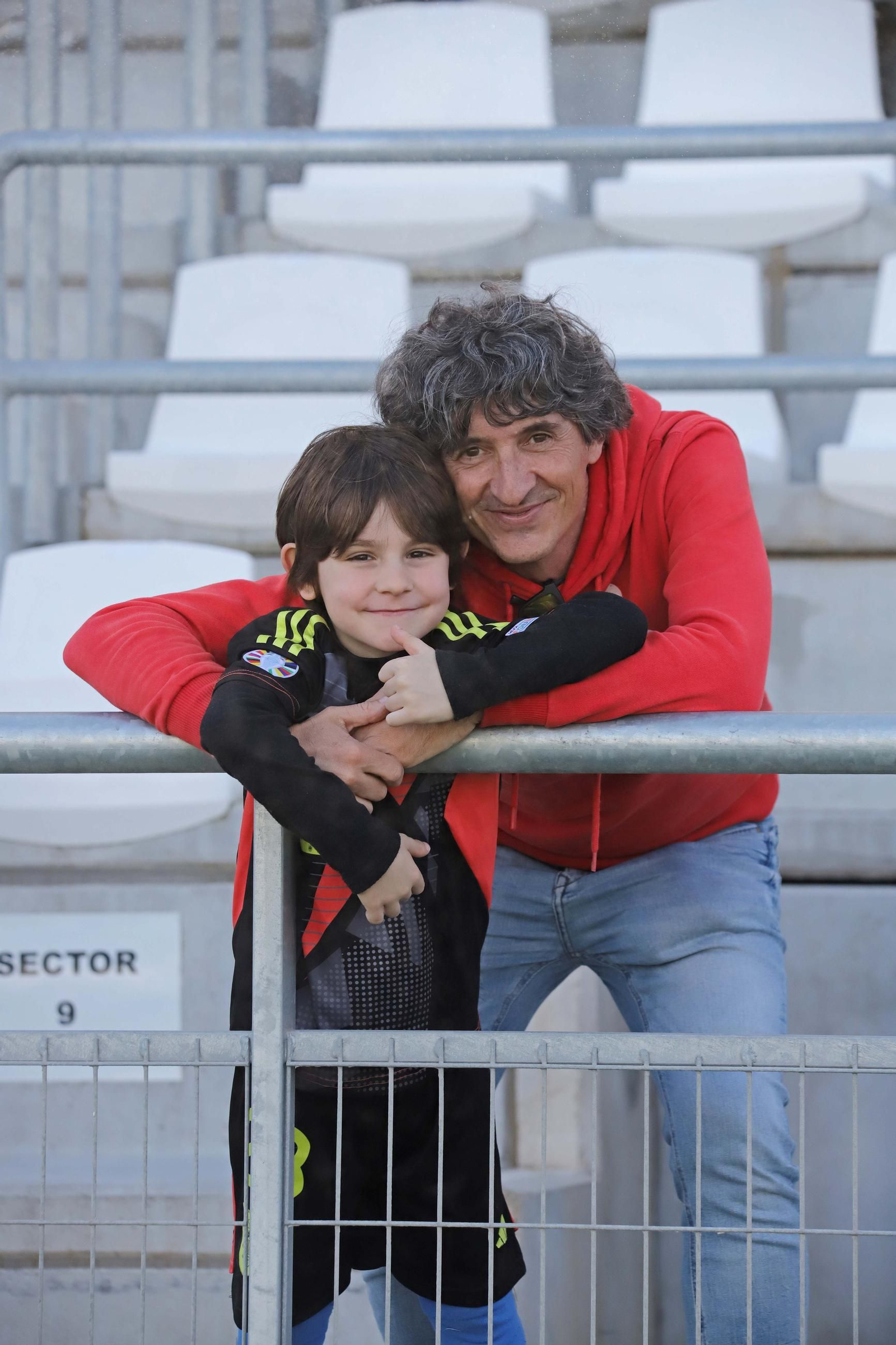 Búscate en el Ciudad de La Línea durante el Balona - Xerez Deportivo de Segunda Federación