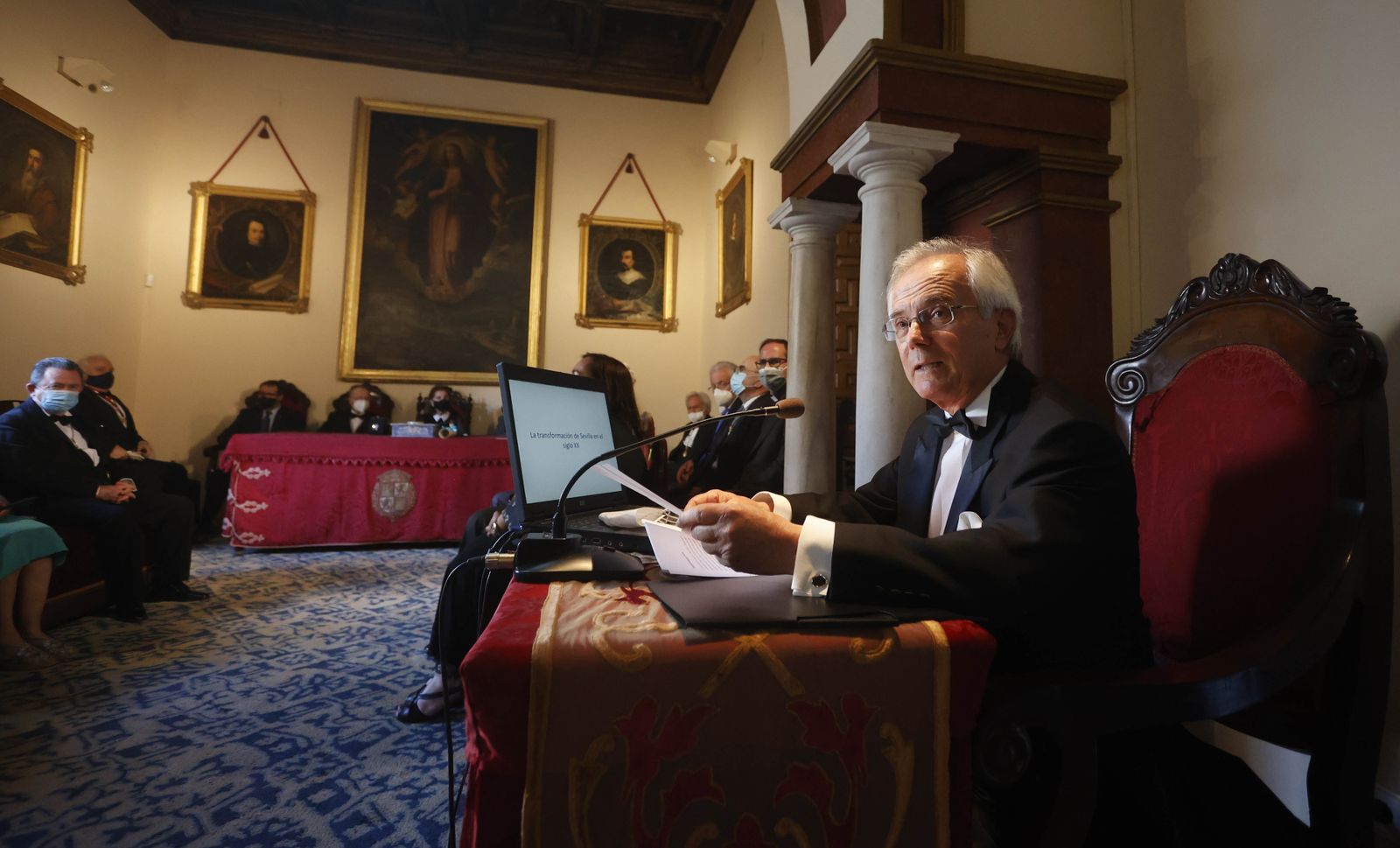 José María Cabeza durante su discurso en la Casa de los Pinelo.