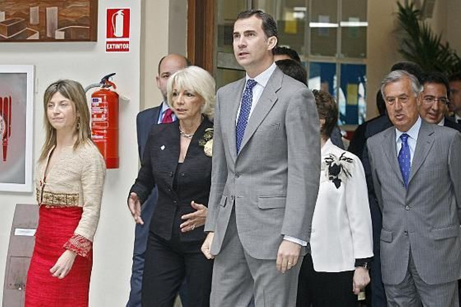 El acto de inauguración del Congreso Iberoamericano de Jóvenes Empresarios ha estado presidido por el Príncipe de Asturias, acompañado por la Ministra de Igualdad y la alcaldesa de Cádiz, entre otros

Foto: Joaquin Pino