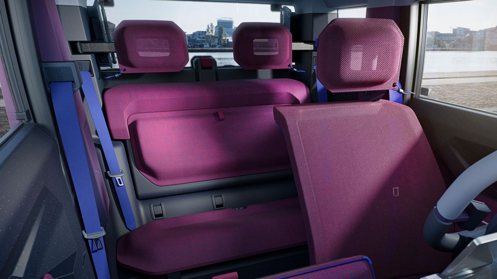 Dacia promete que este Hipster sería un auténtico cuatro plazas, con un respaldo que puede abatirse parcialmente para dar más volumen al maletero.