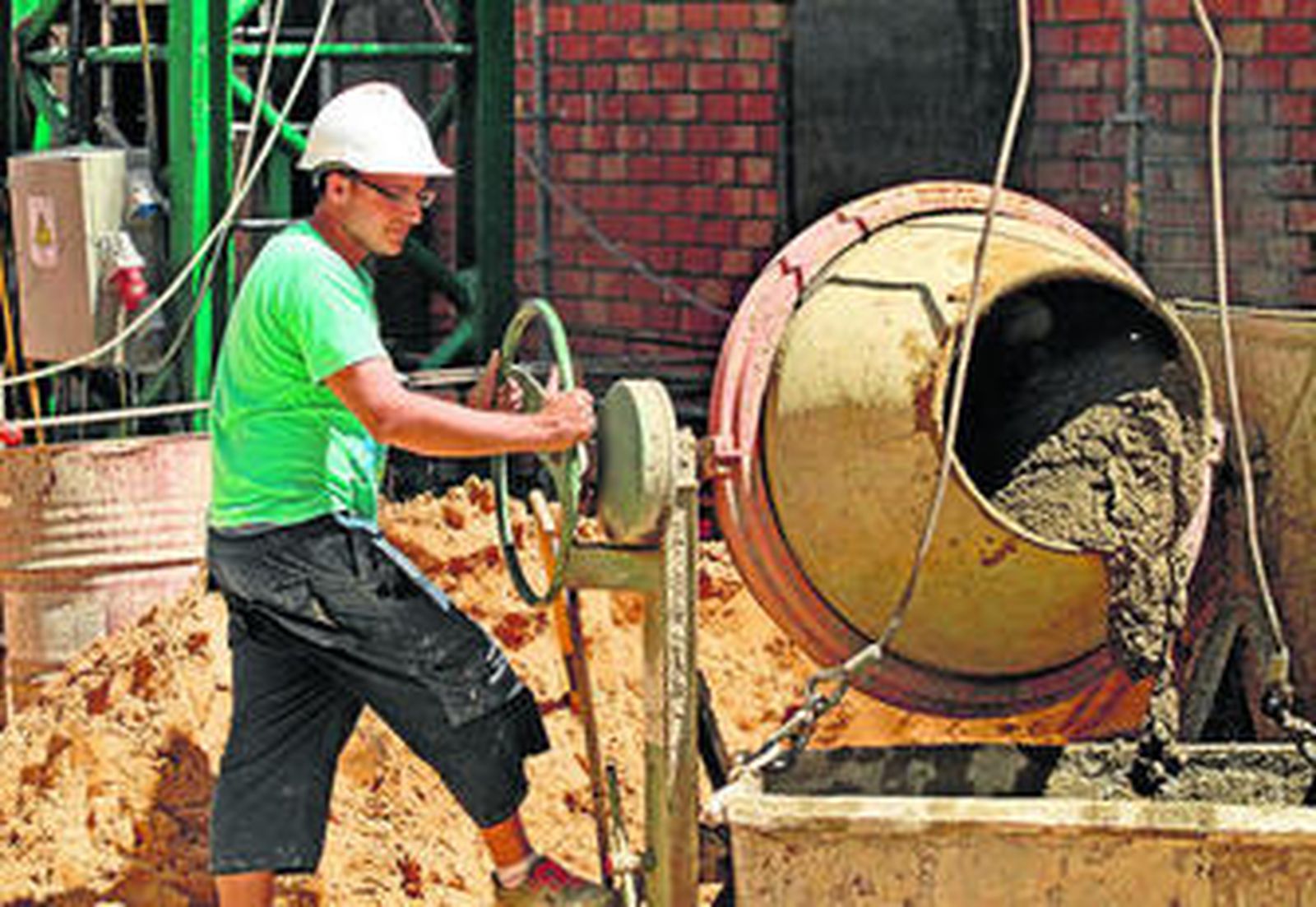 La construcción ha visto cómo se reducía el paro en 1.482 personas en julio en Almería, el sector más beneficiado.