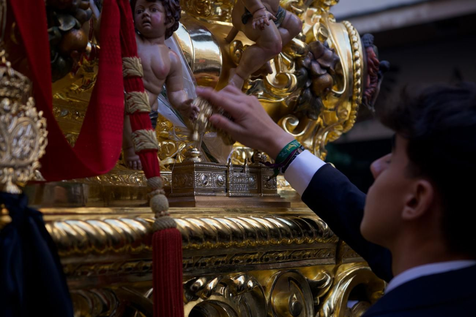 El Abuelo abre el camino de la histórica Magna en Jaén