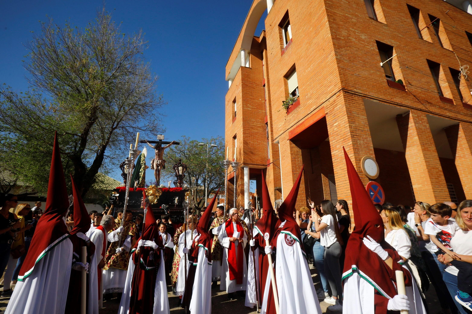 Miércoles Santo en Córdoba: la procesión de la Piedad, en imágenes